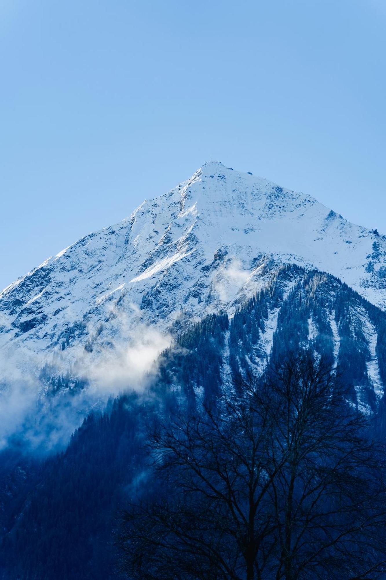 Bergblick Lodge - 3 Sterne Garni - Neueroeffnung Aeschi Bei Spiez Εξωτερικό φωτογραφία