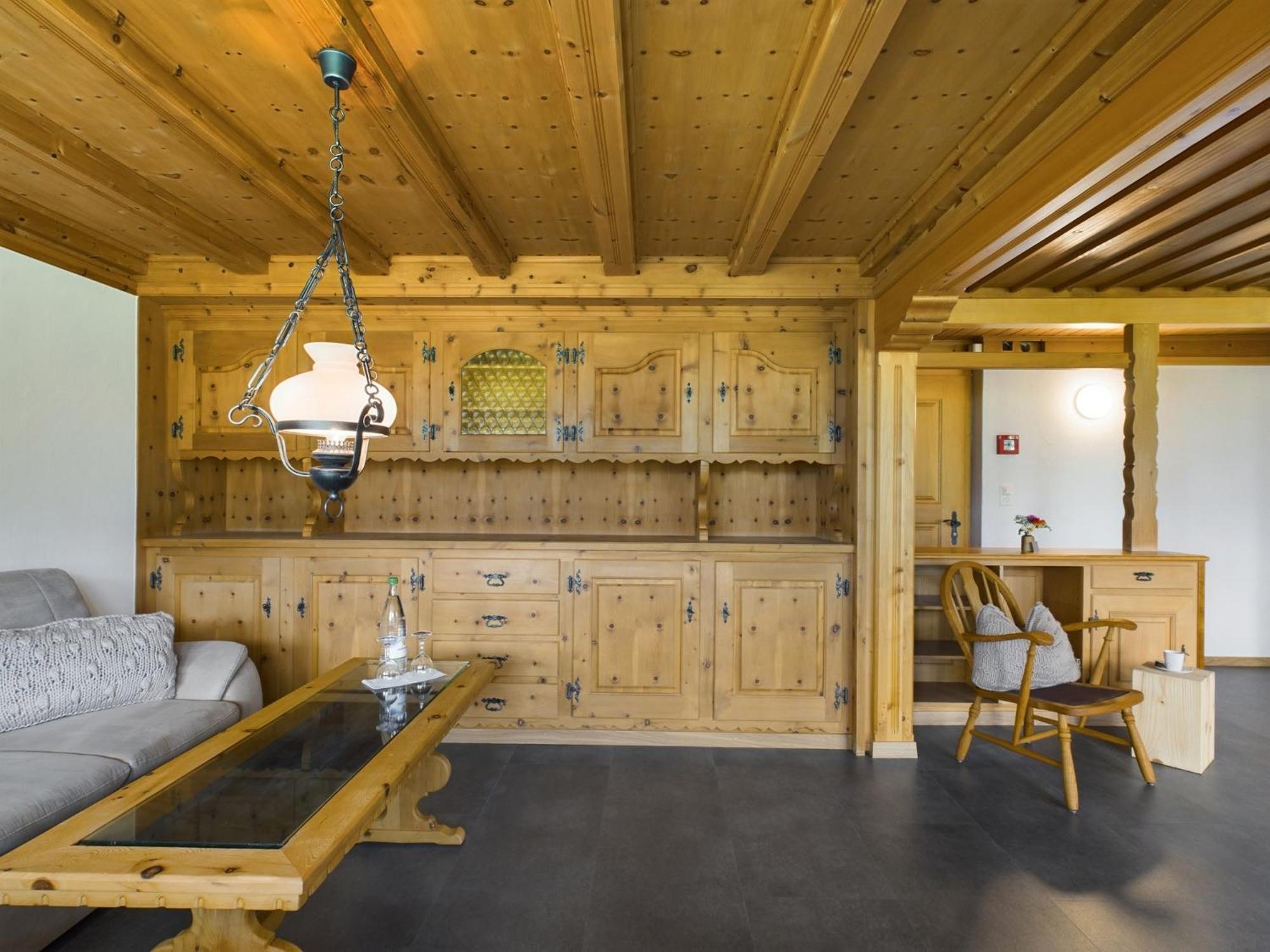 Bergblick Lodge - 3 Sterne Garni - Neueroeffnung Aeschi Bei Spiez Εξωτερικό φωτογραφία
