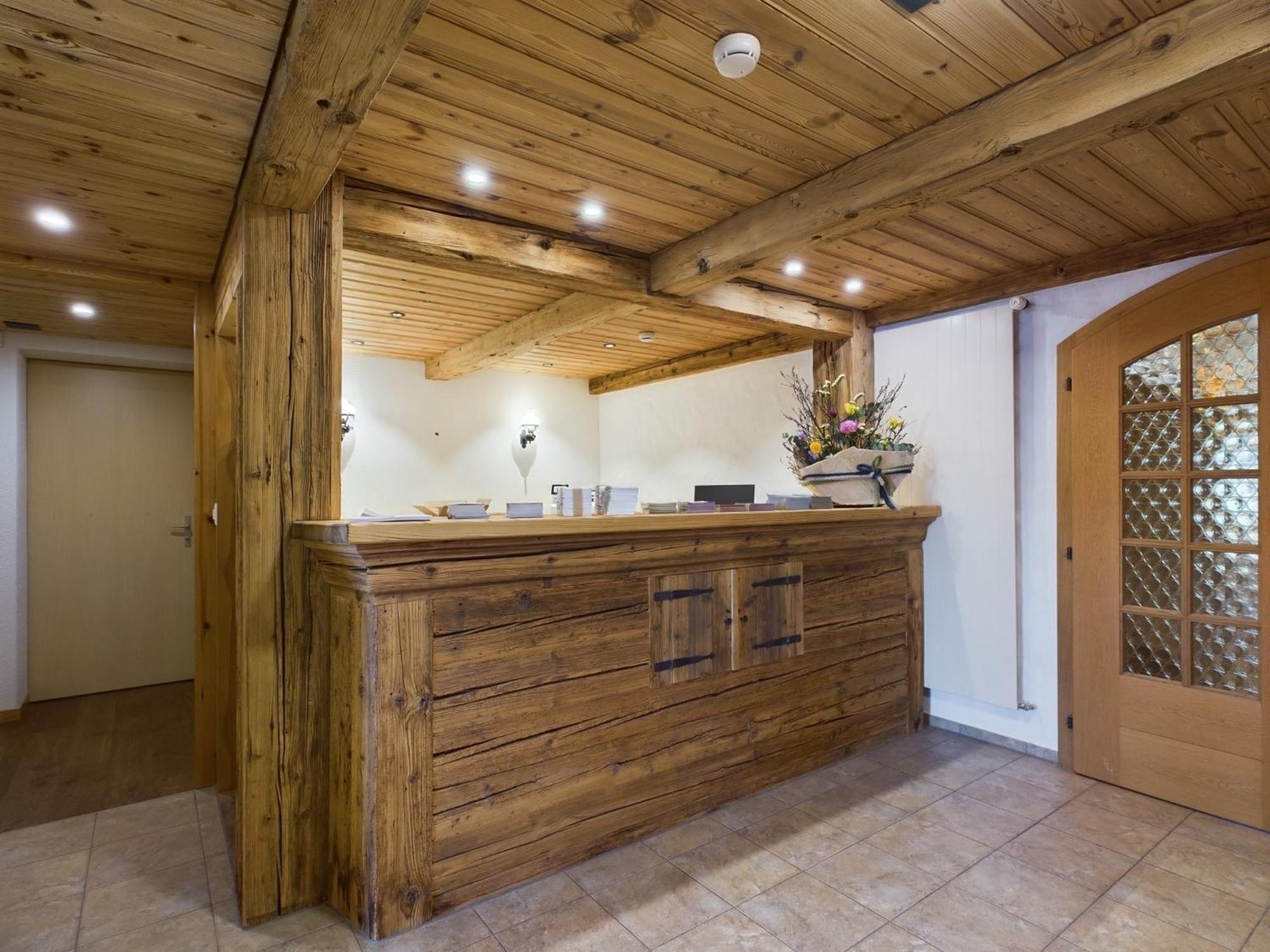Bergblick Lodge - 3 Sterne Garni - Neueroeffnung Aeschi Bei Spiez Εξωτερικό φωτογραφία